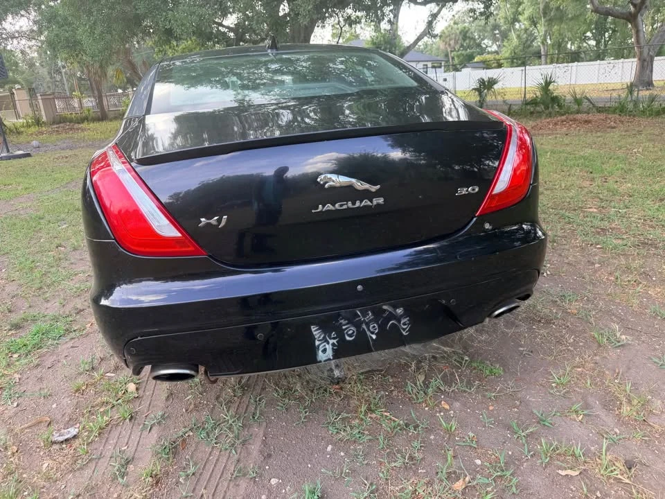2018 Jaguar X351 XJ - Image 8 of 13