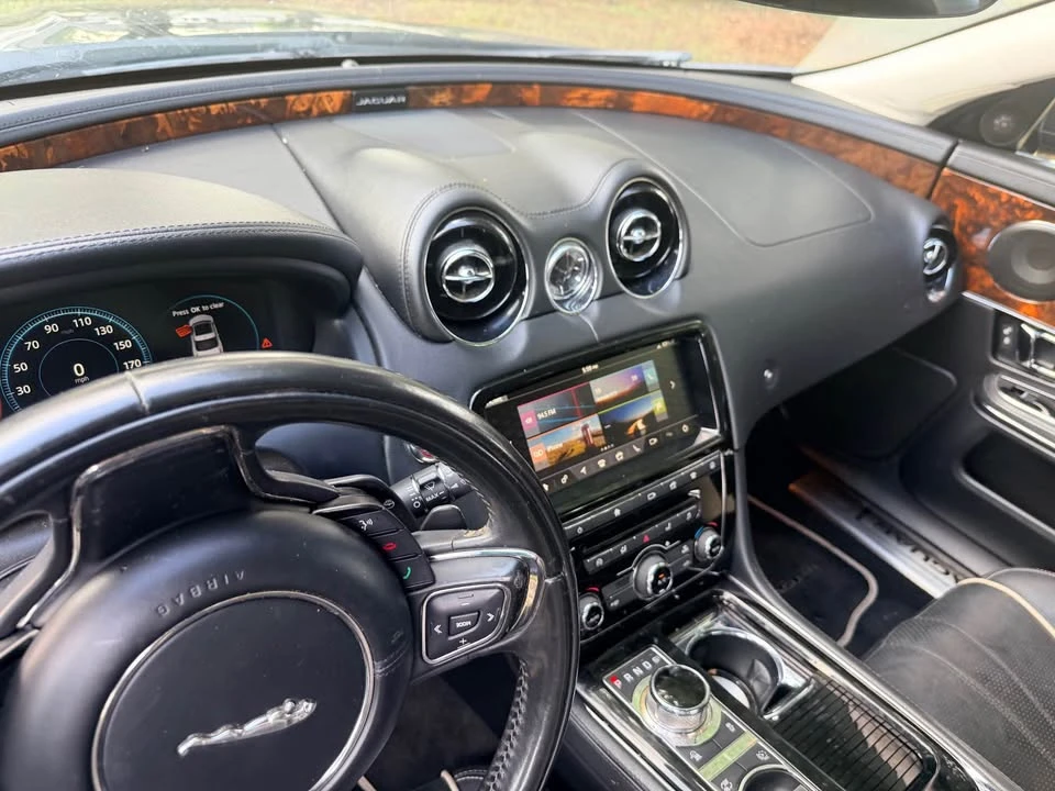 2018 Jaguar X351 XJ - Image 5 of 13