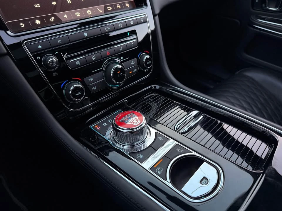 2018 Jaguar X351 XJR - Image 16 of 18