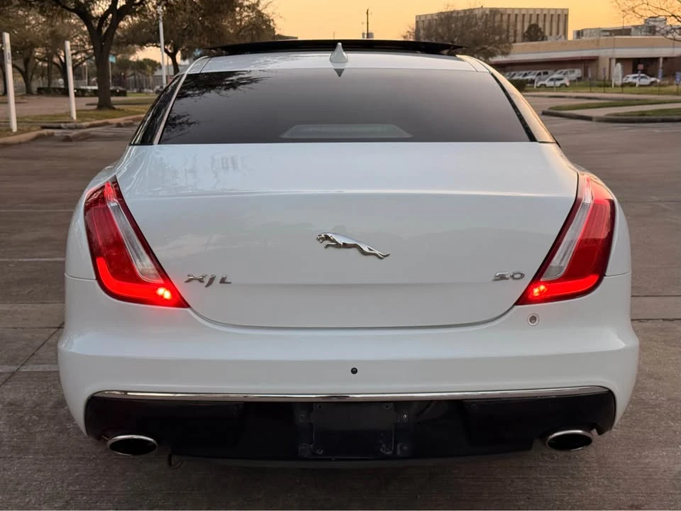 2018 Jaguar X351 XJR - Image 5 of 18