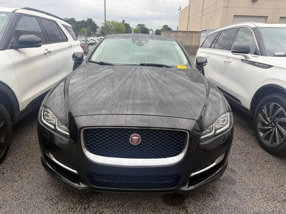 2018 Jaguar X351 XJ - Image 2 of 15