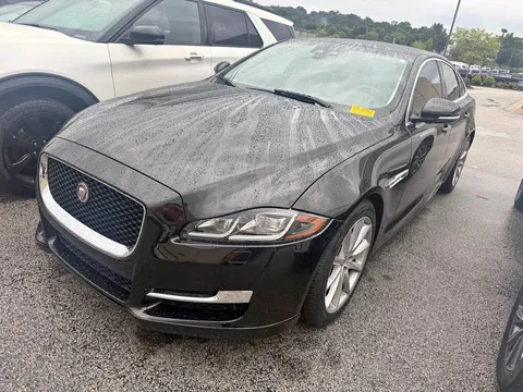 2018 Jaguar XJ XJ R-Sport Sedan 4D