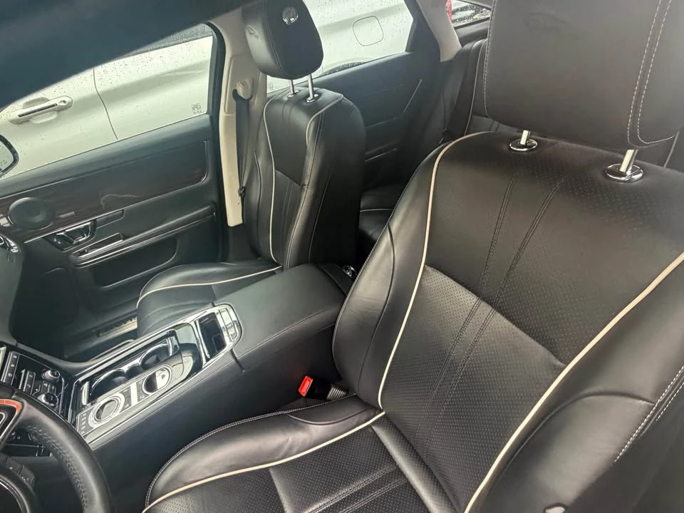 2018 Jaguar X351 XJ - Image 7 of 15
