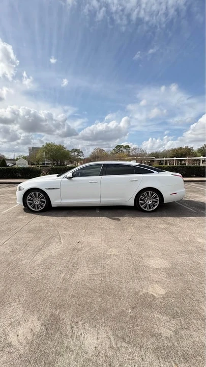 2018 Jaguar X351 XJR - Image 4 of 11