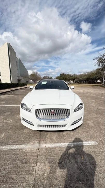 2018 Jaguar X351 XJR - Image 2 of 11