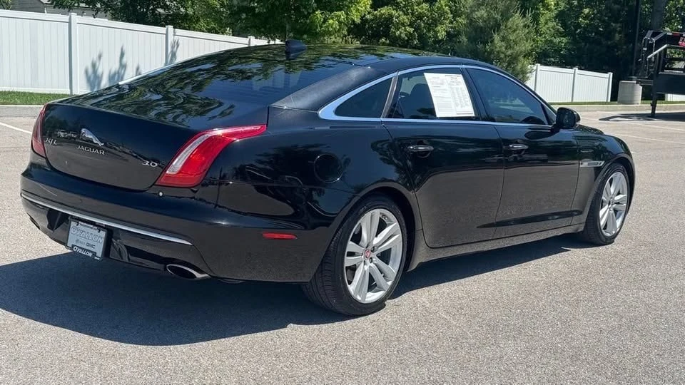 2018 Jaguar X351 XJ - Image 2 of 20
