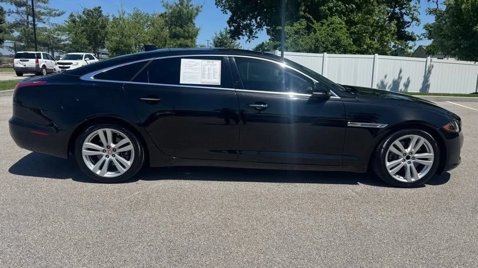 2018 Jaguar X351 XJ - Image 3 of 20