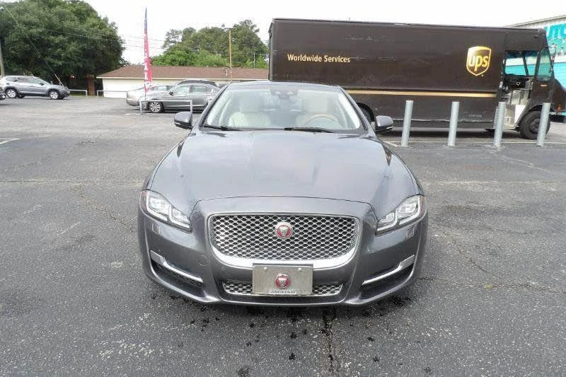 2018 Jaguar X351 XJ - Image 8 of 14