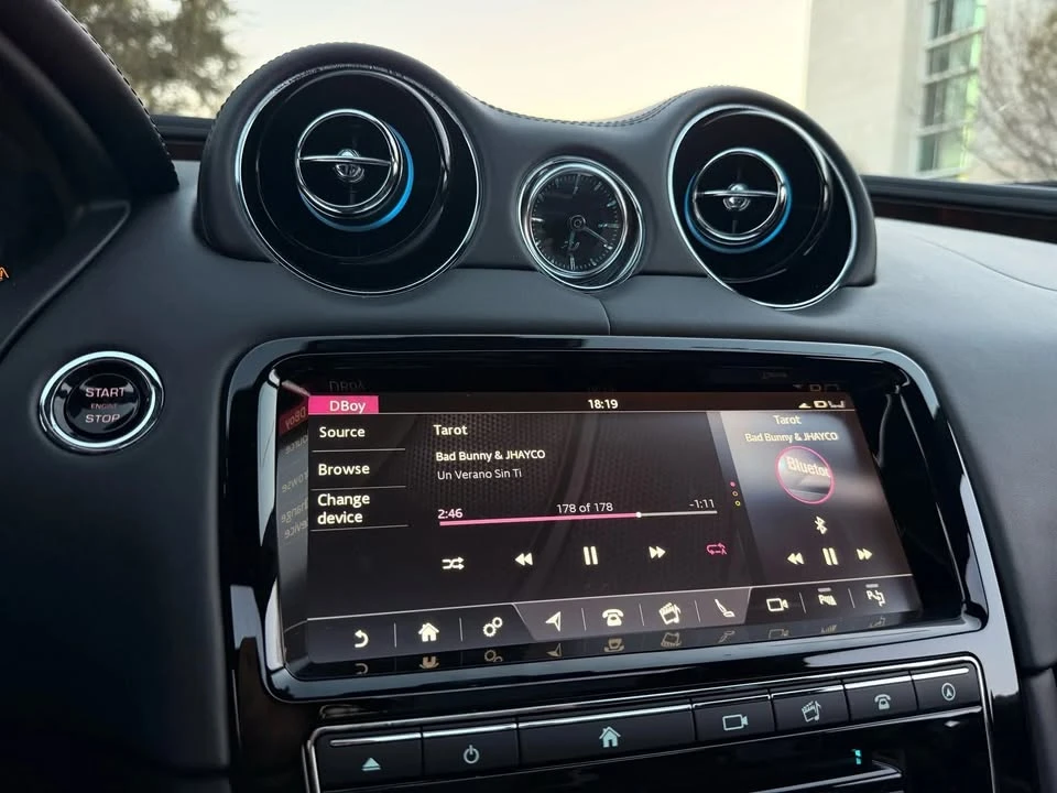 2018 Jaguar X351 XJ - Image 9 of 20