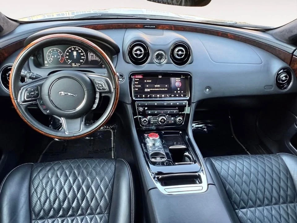 2018 Jaguar X351 XJ - Image 4 of 15