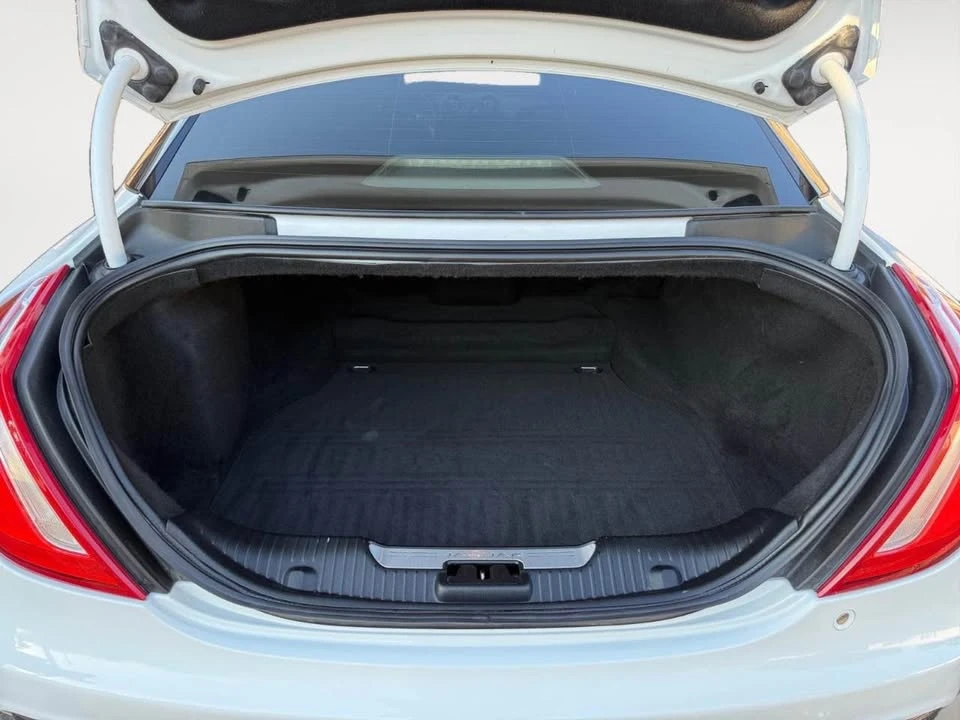 2018 Jaguar X351 XJ - Image 9 of 15
