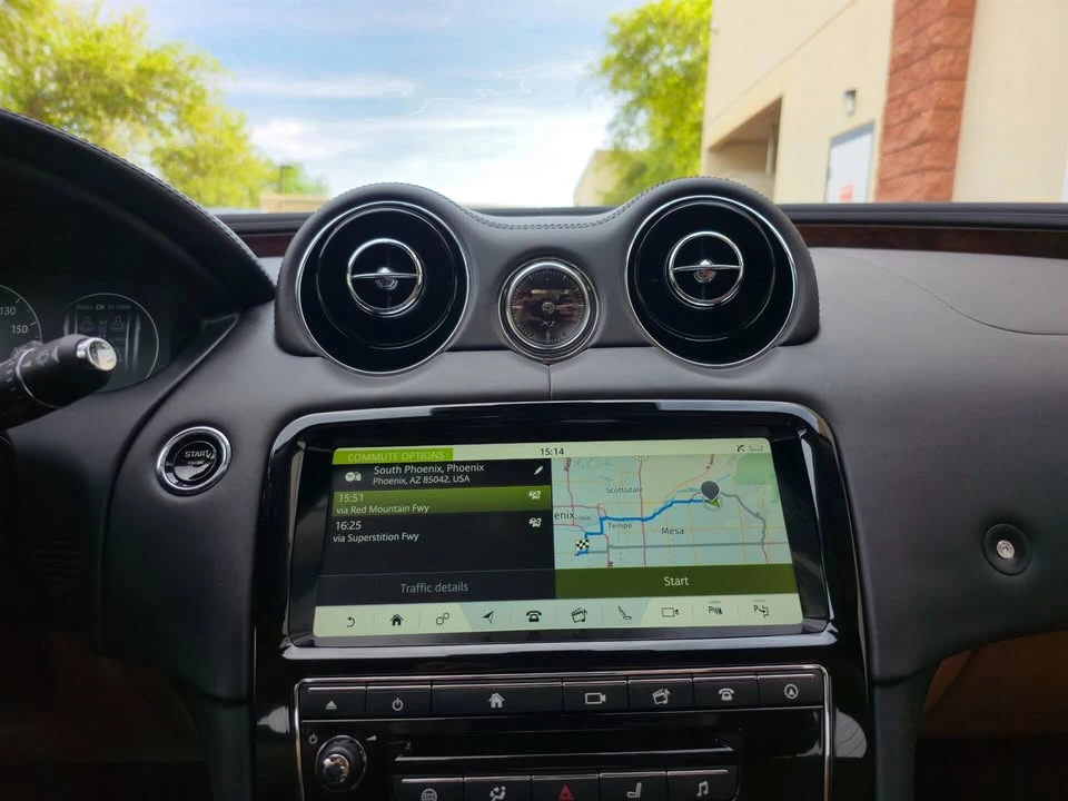 2018 Jaguar X351 XJ - Image 11 of 18