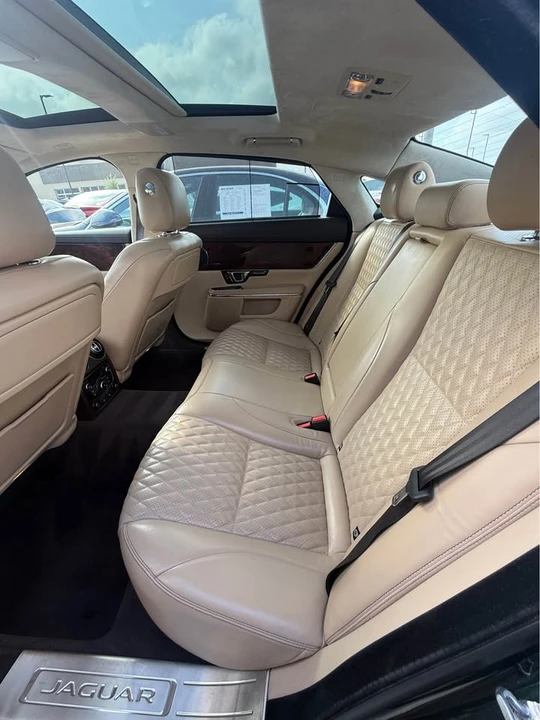 2018 Jaguar X351 XJ - Image 3 of 4