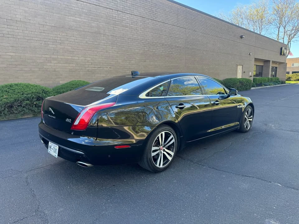 2018 Jaguar X351 XJ - Image 5 of 20