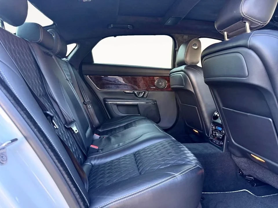 2018 Jaguar X351 XJ - Image 11 of 15