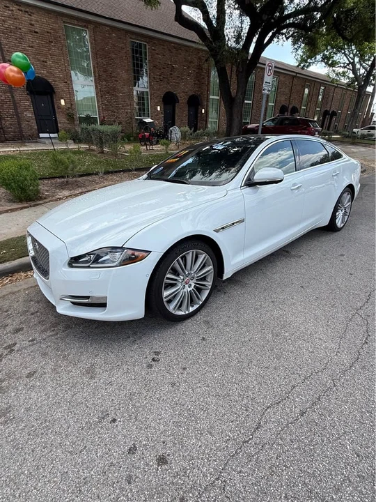 2018 Jaguar X351 XJR - Image 2 of 11