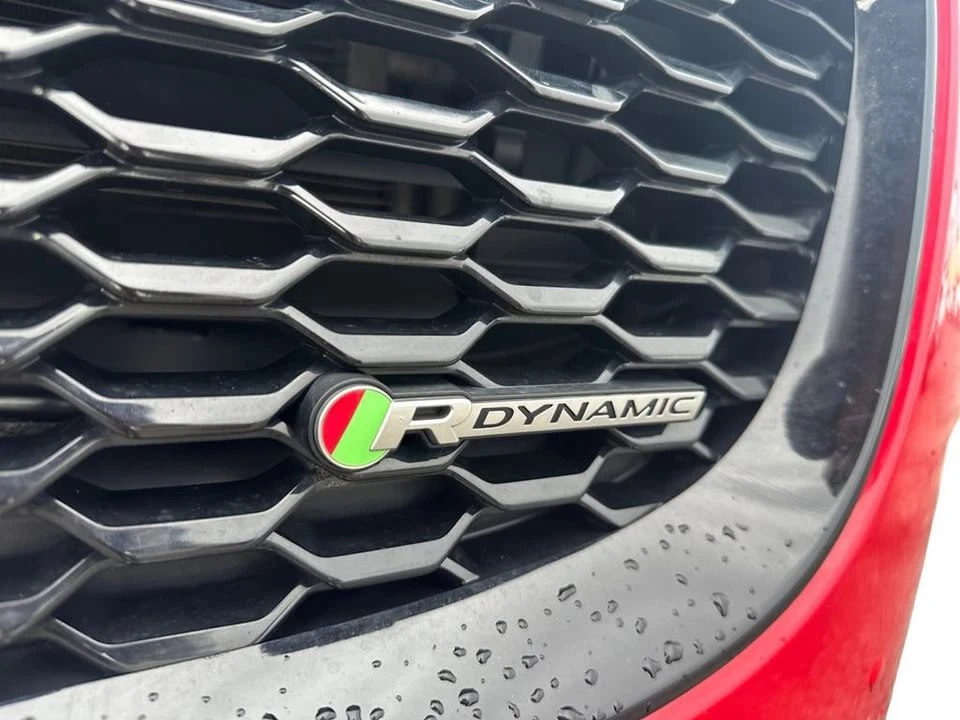 2018 Jaguar E-Pace - Image 18 of 19