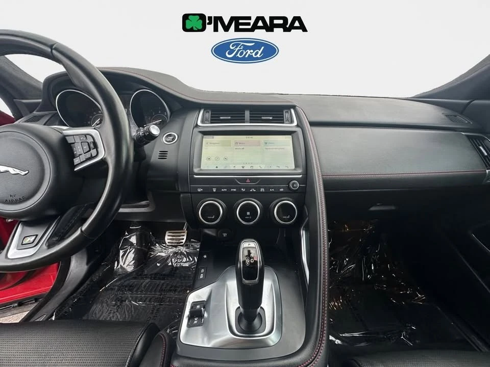 2018 Jaguar E-Pace - Image 9 of 19