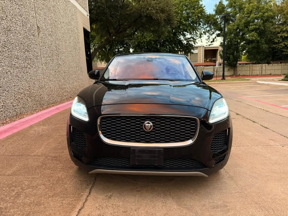 2018 Jaguar E-Pace - Image 4 of 10