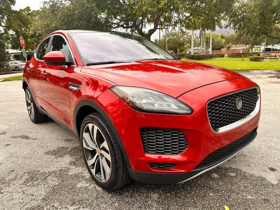 2018 Jaguar E-Pace - Image 17 of 20