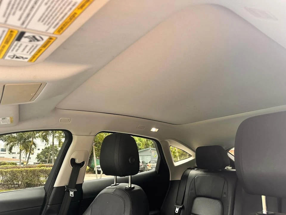 2018 Jaguar E-Pace - Image 18 of 20