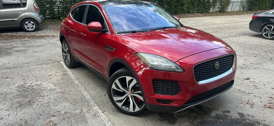 2018 Jaguar E-Pace - Image 3 of 19