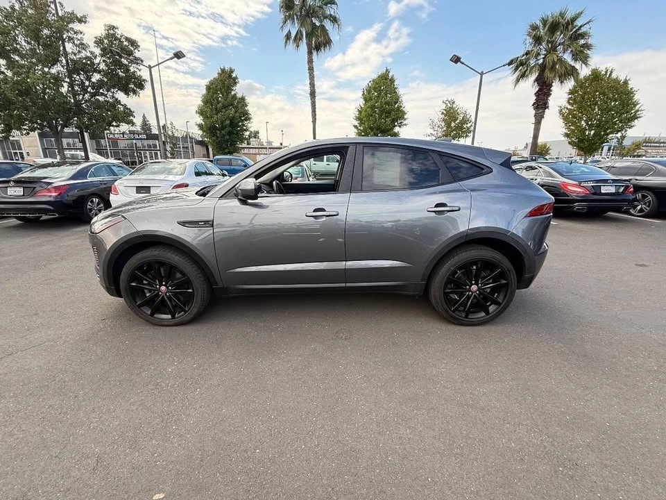 2018 Jaguar E-Pace - Image 8 of 20