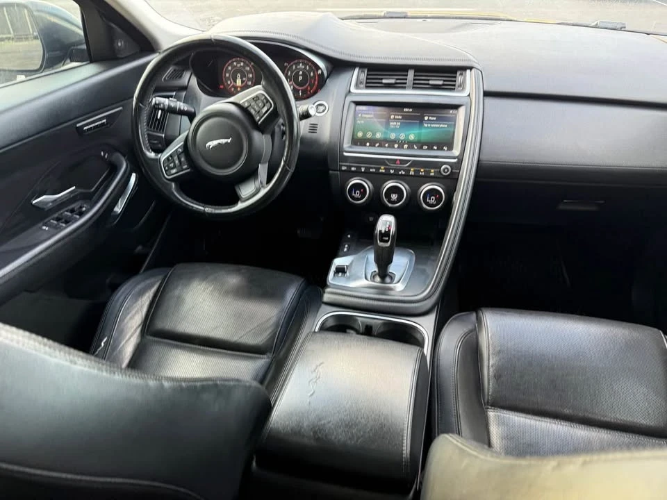 2018 Jaguar E-Pace - Image 5 of 5