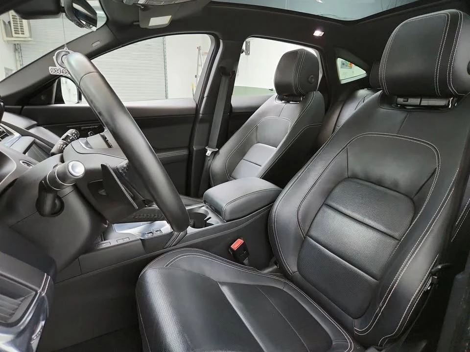 2018 Jaguar E-Pace - Image 14 of 20