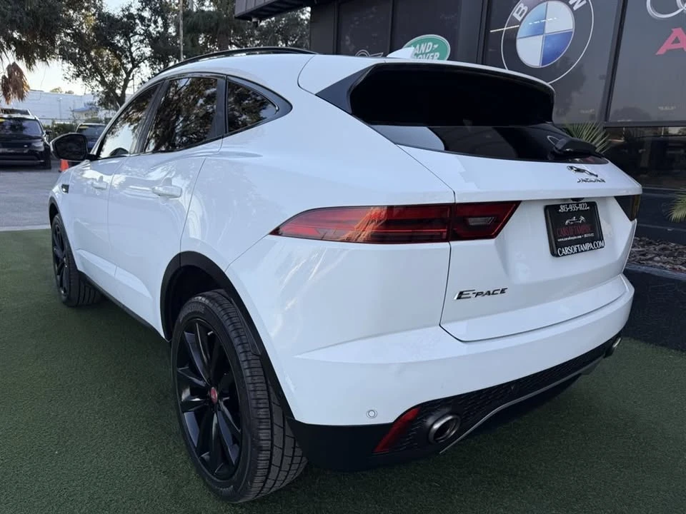 2018 Jaguar E-Pace - Image 3 of 19