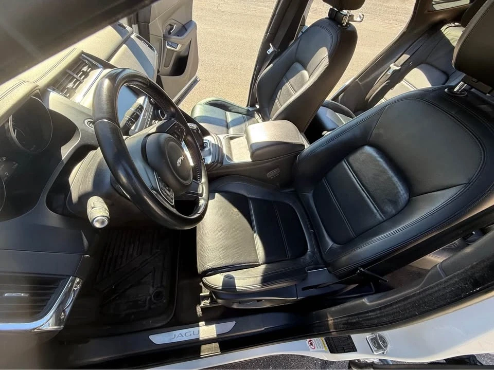 2018 Jaguar E-Pace - Image 6 of 10