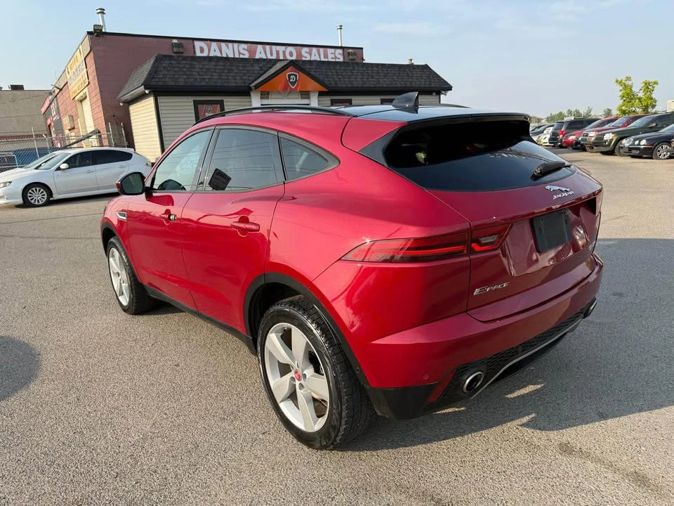 2018 Jaguar E-Pace - Image 17 of 17