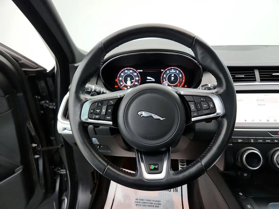 2018 Jaguar E-Pace - Image 18 of 20
