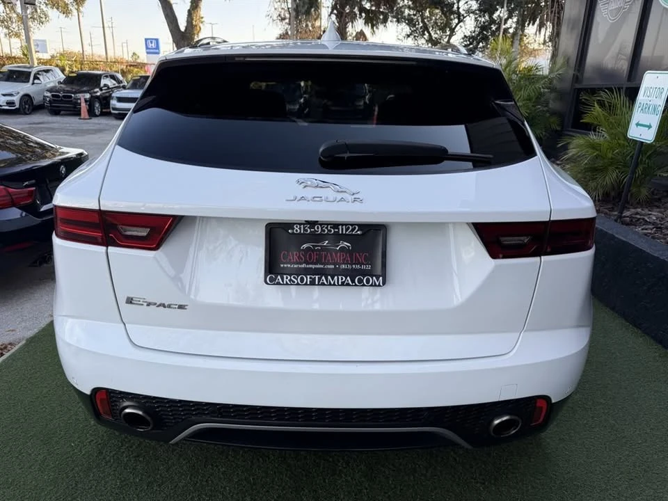 2018 Jaguar E-Pace - Image 4 of 19