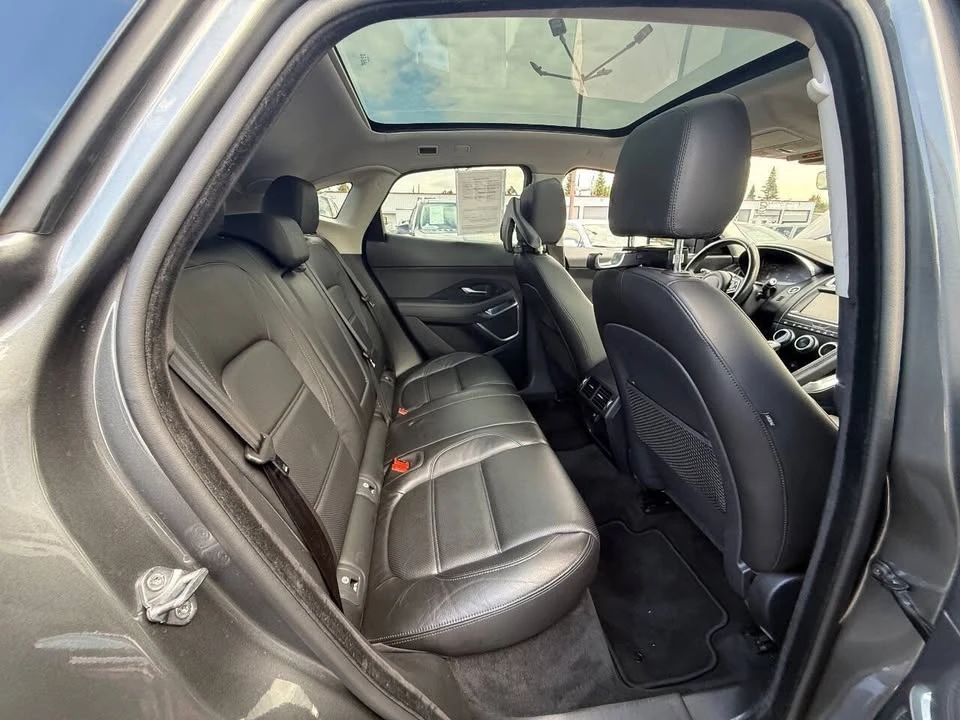 2018 Jaguar E-Pace - Image 10 of 20