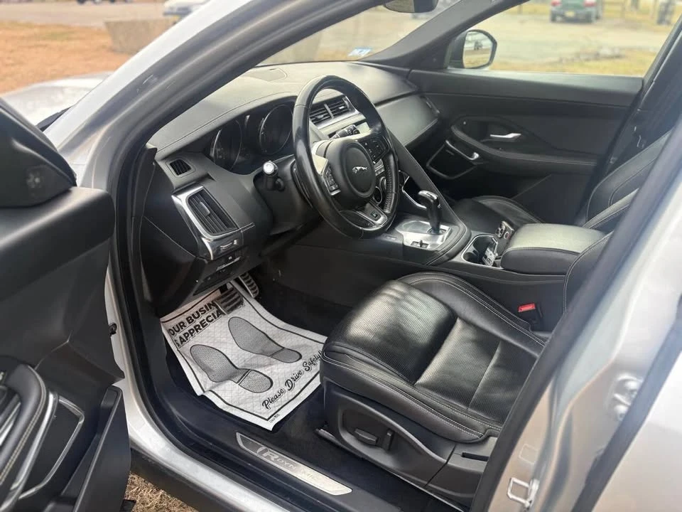 2018 Jaguar E-Pace - Image 13 of 19