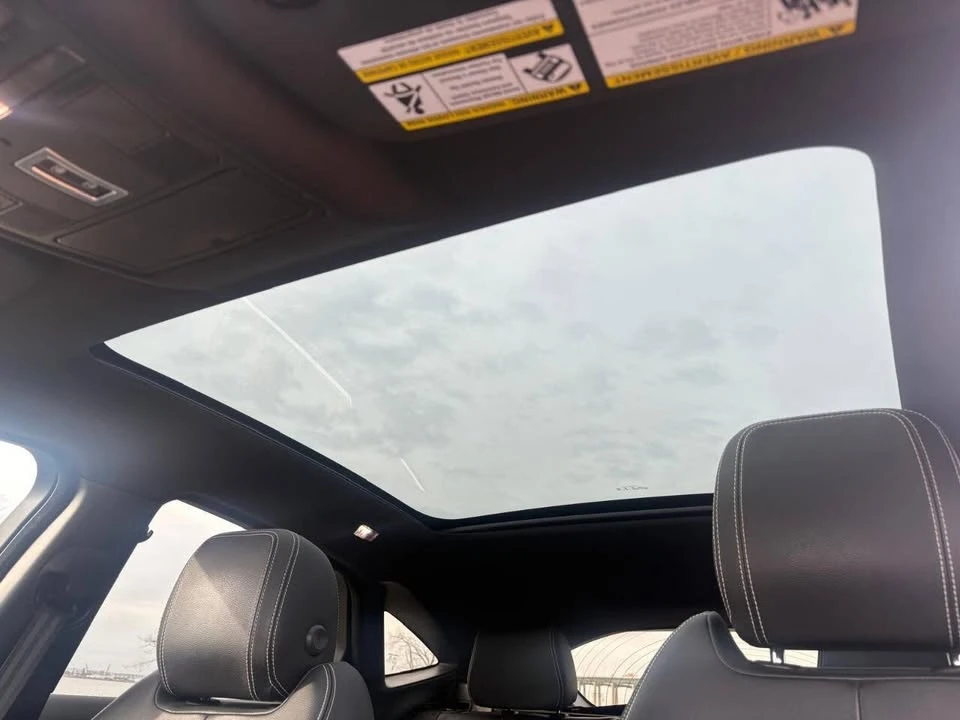 2018 Jaguar E-Pace - Image 18 of 19