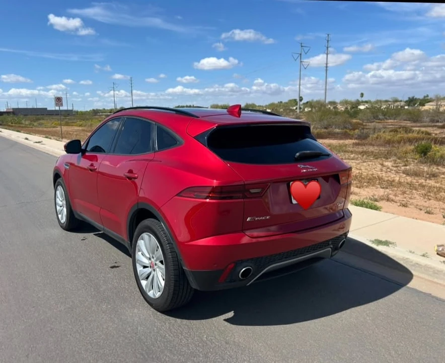 2018 Jaguar E-Pace - Image 7 of 15