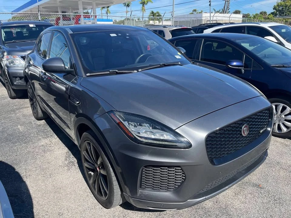 2018 Jaguar E-Pace - Image 2 of 9