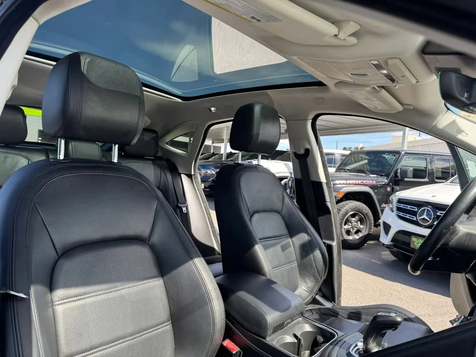 2018 Jaguar E-Pace - Image 17 of 20