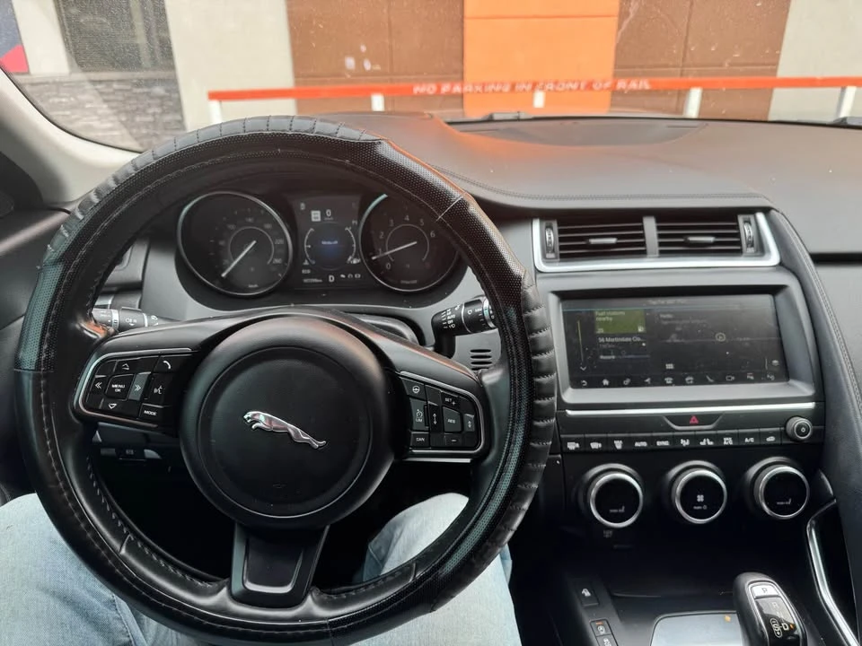 2018 Jaguar E-Pace - Image 5 of 20
