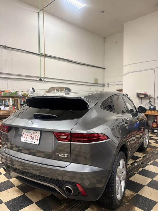 2018 Jaguar E-Pace - Image 16 of 20
