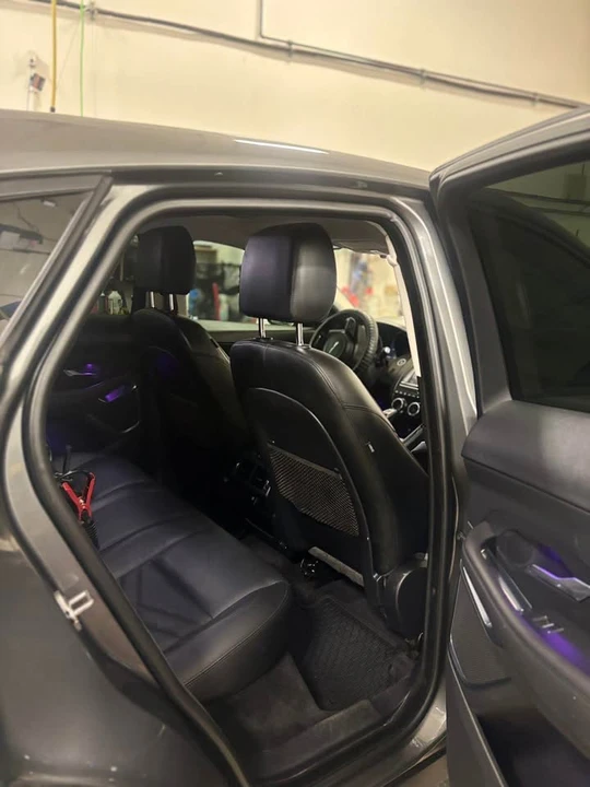 2018 Jaguar E-Pace - Image 14 of 20