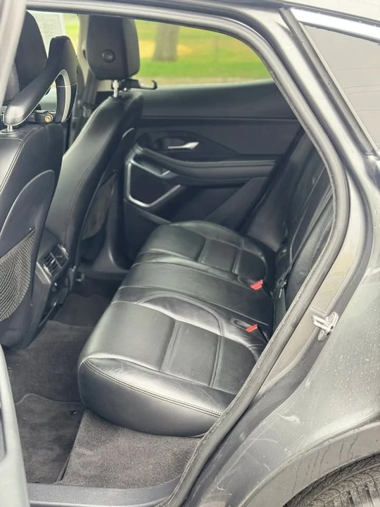 2018 Jaguar E-Pace - Image 15 of 20