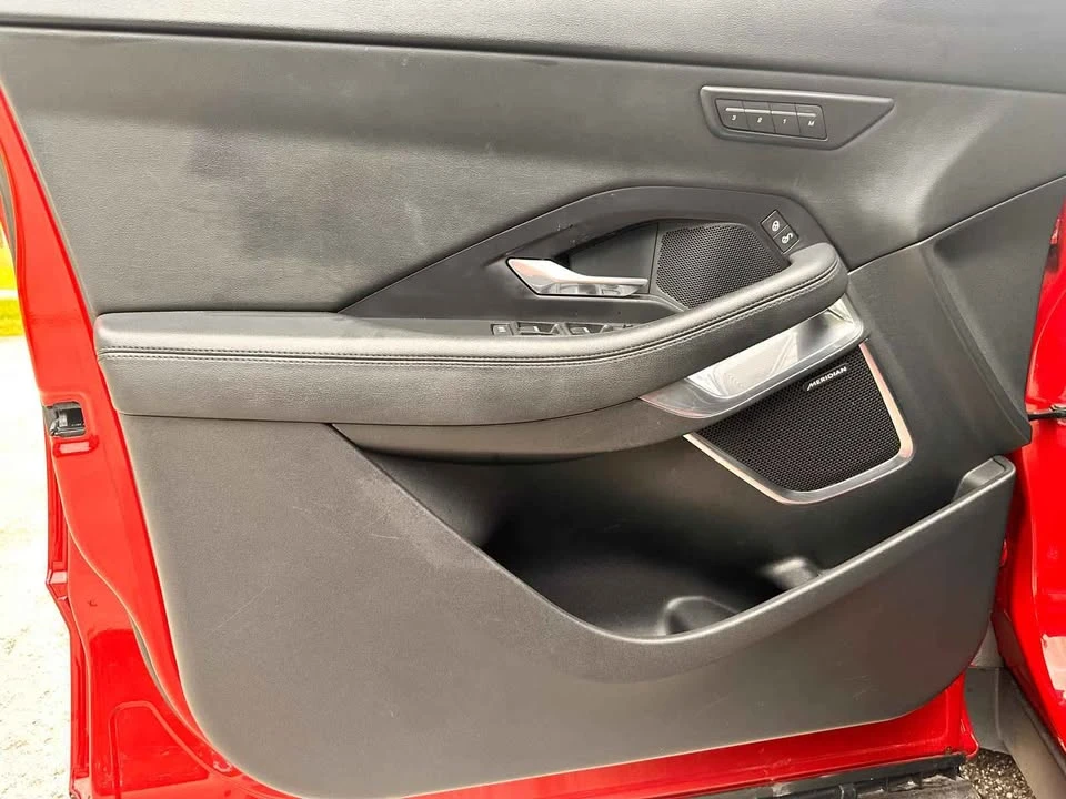 2018 Jaguar I-Pace - Image 14 of 20