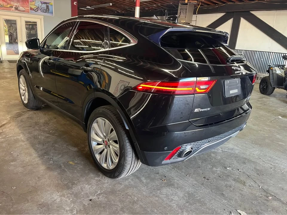 2018 Jaguar E-Pace - Image 5 of 18