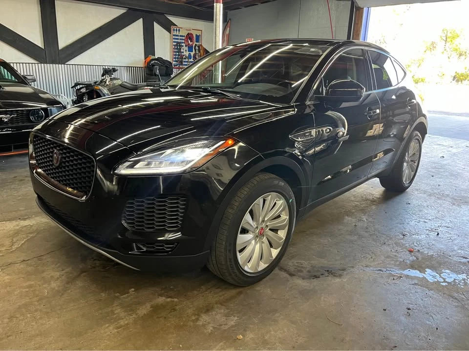 2018 Jaguar E-Pace - Image 4 of 18