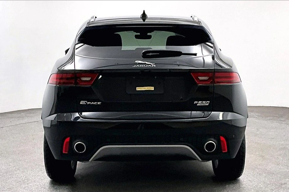 2018 Jaguar E-Pace - Image 4 of 9
