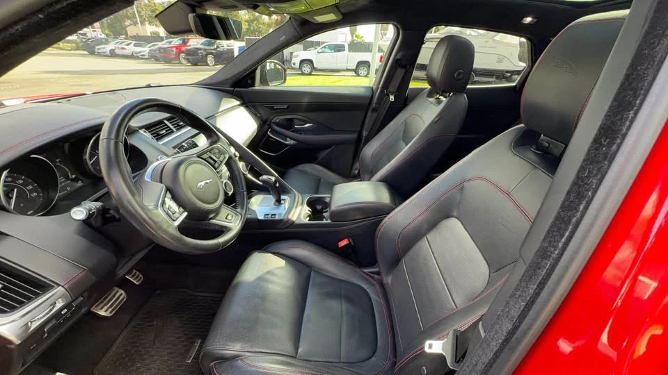 2018 Jaguar E-Pace - Image 7 of 13