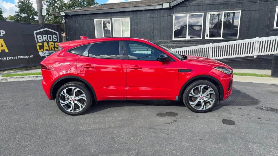 2018 Jaguar E-Pace - Image 5 of 13
